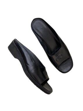 Salvatore Ferragamo VTG Women's Sz 8 Leather Slide Sandals / Iconic Logo